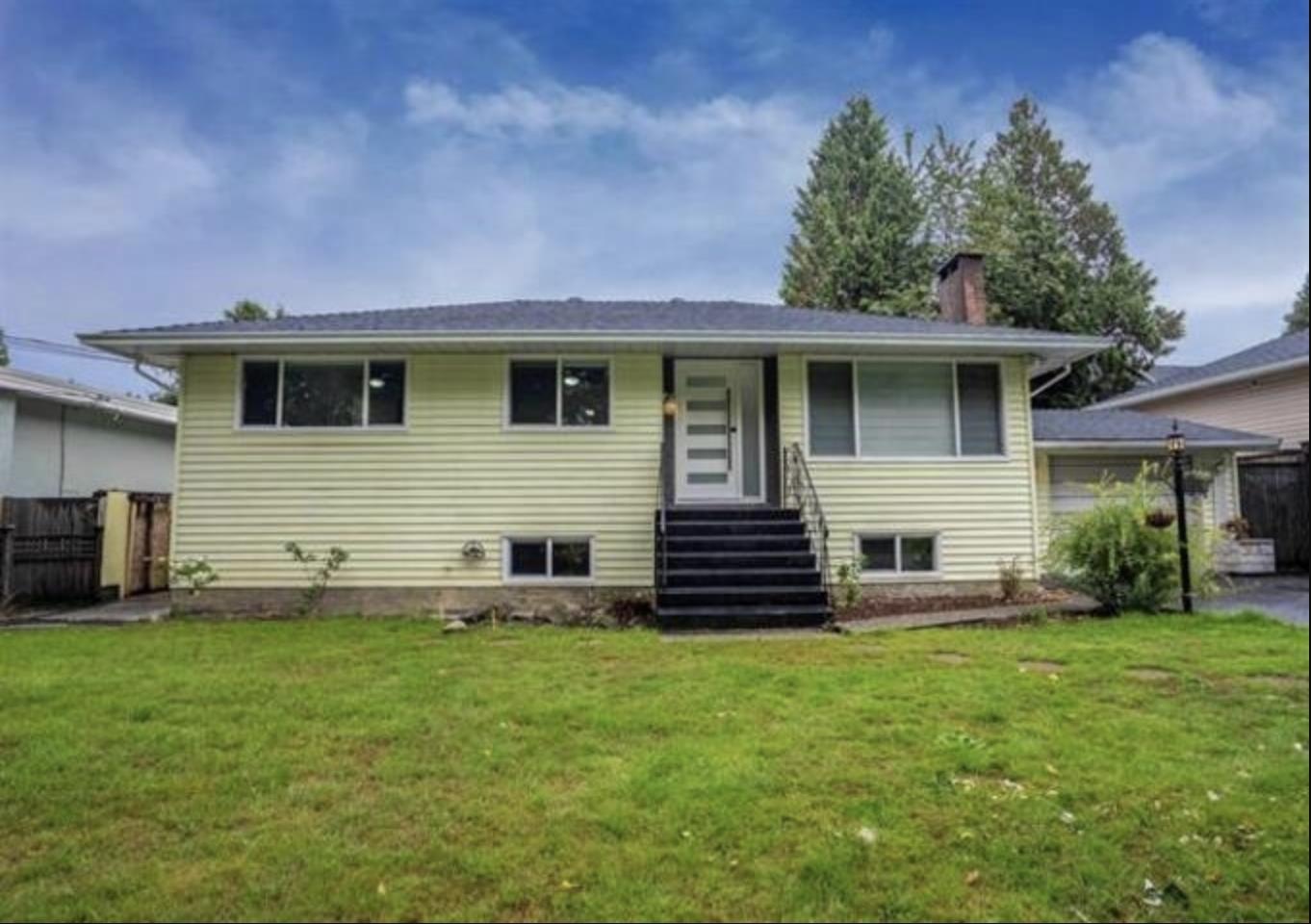 11318 Glen Avon Drive, Surrey, British Columbia  V3R 4Y5 - Photo 1 - R3118334