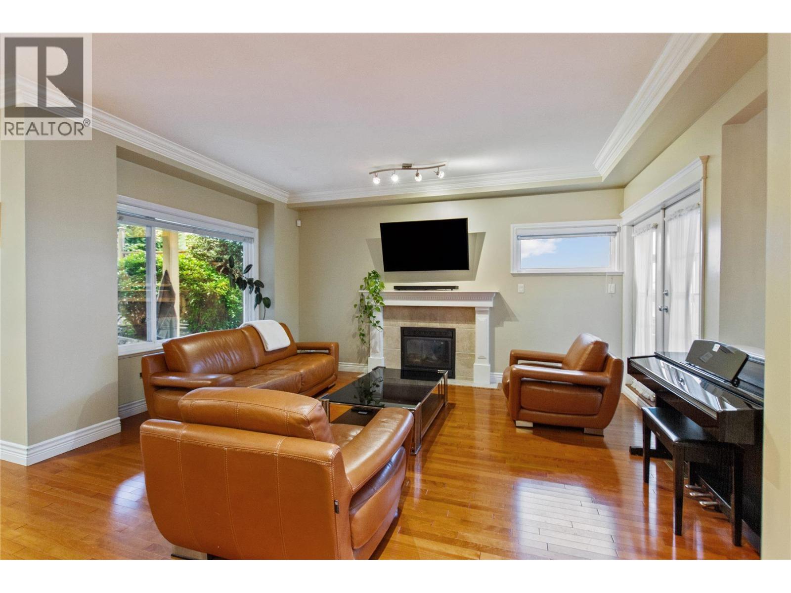 3782 Lonsdale Avenue, North Vancouver, British Columbia  V7N 3K6 - Photo 4 - R3094029