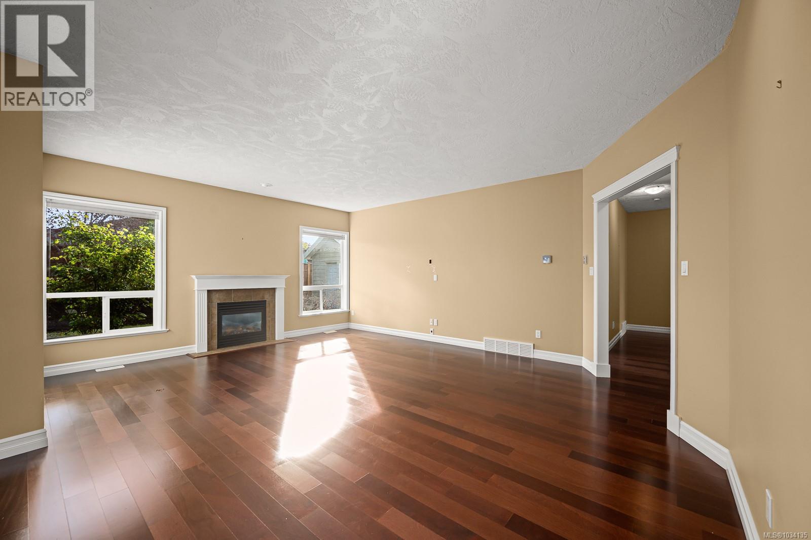 1856 Sussex Dr, Courtenay, British Columbia  V9N 3Z5 - Photo 9 - 1034135