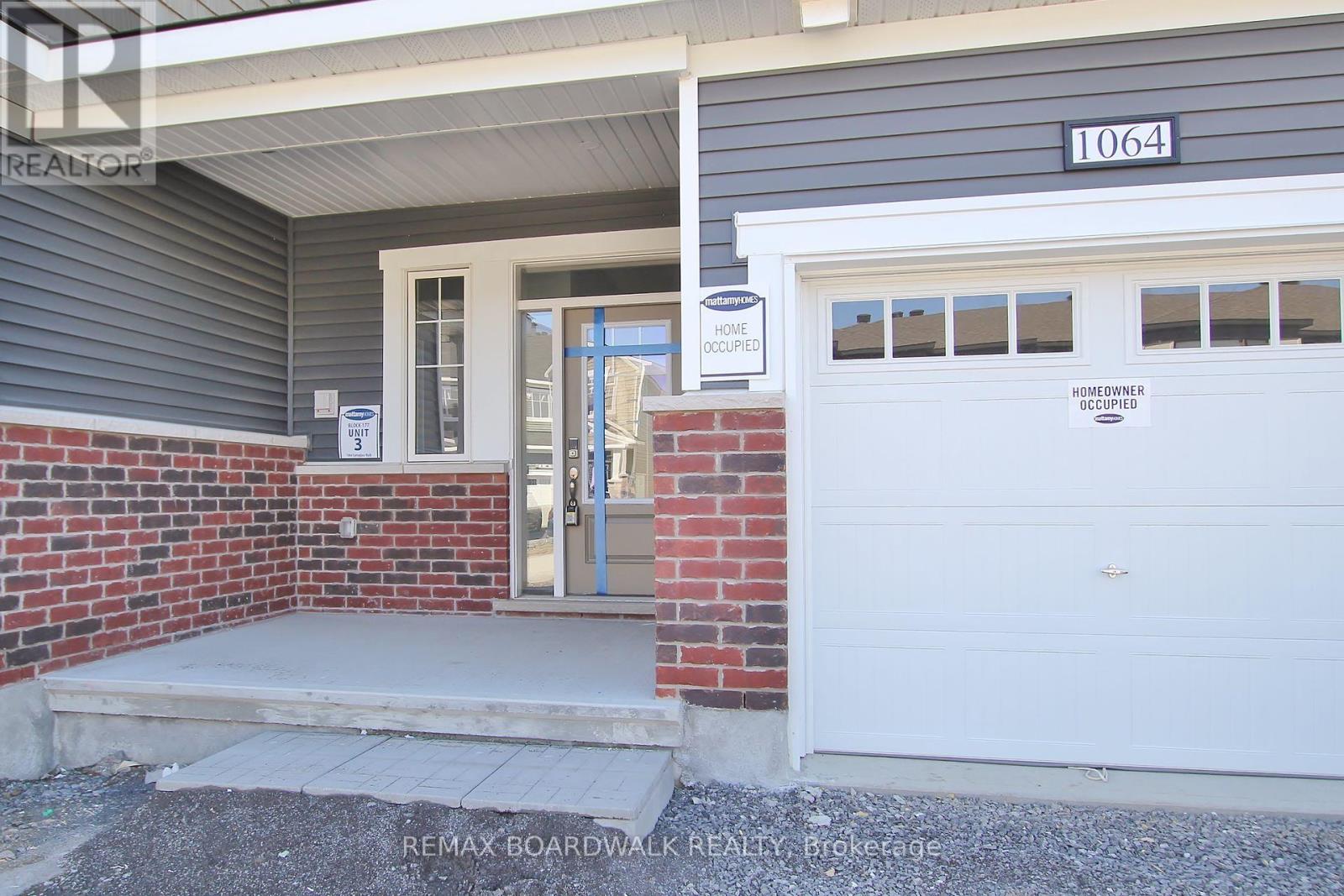 1064 Curraglass Walk, Ottawa, Ontario  K2H 8S1 - Photo 2 - X13072944