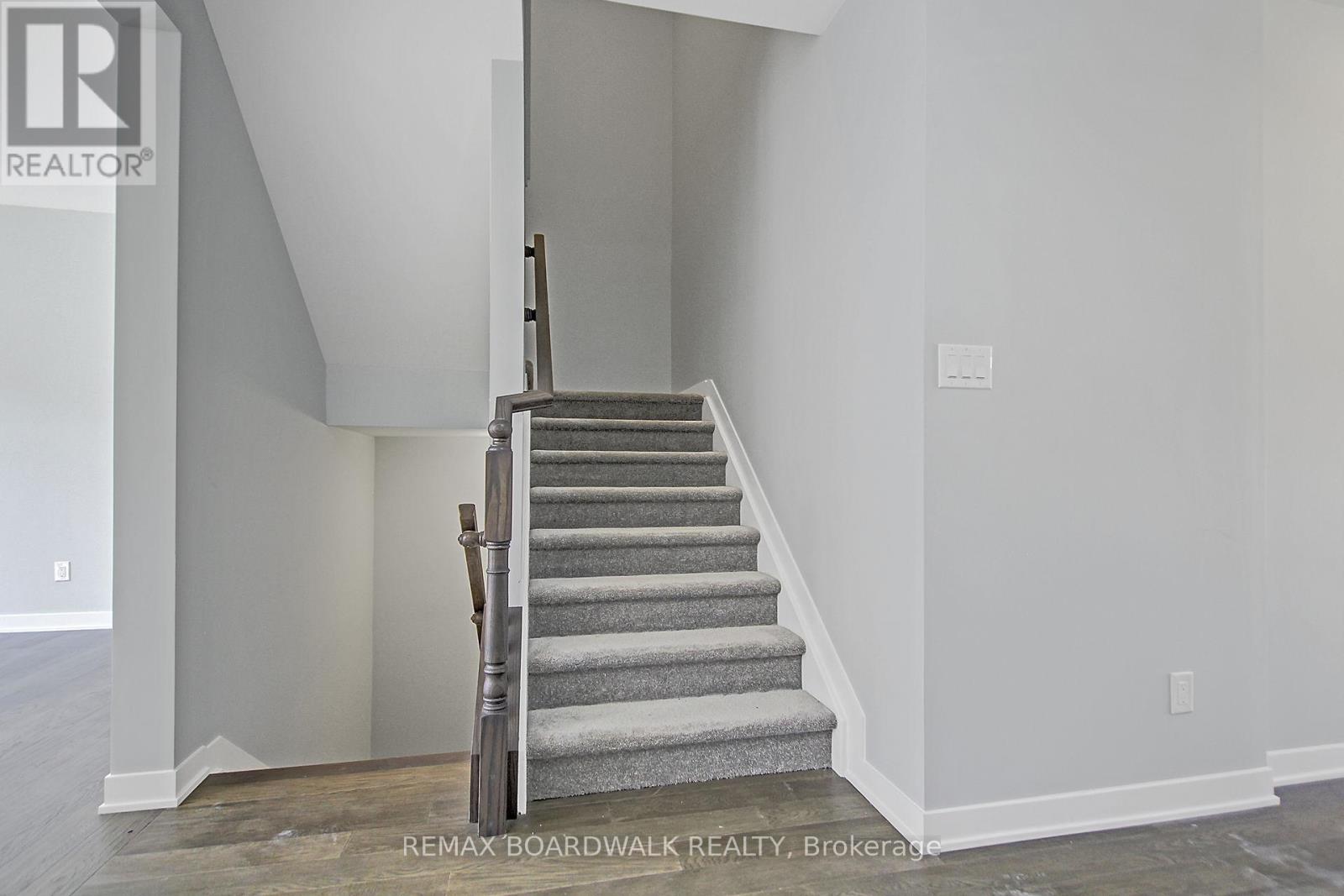 1064 Curraglass Walk, Ottawa, Ontario  K2H 8S1 - Photo 21 - X13072944