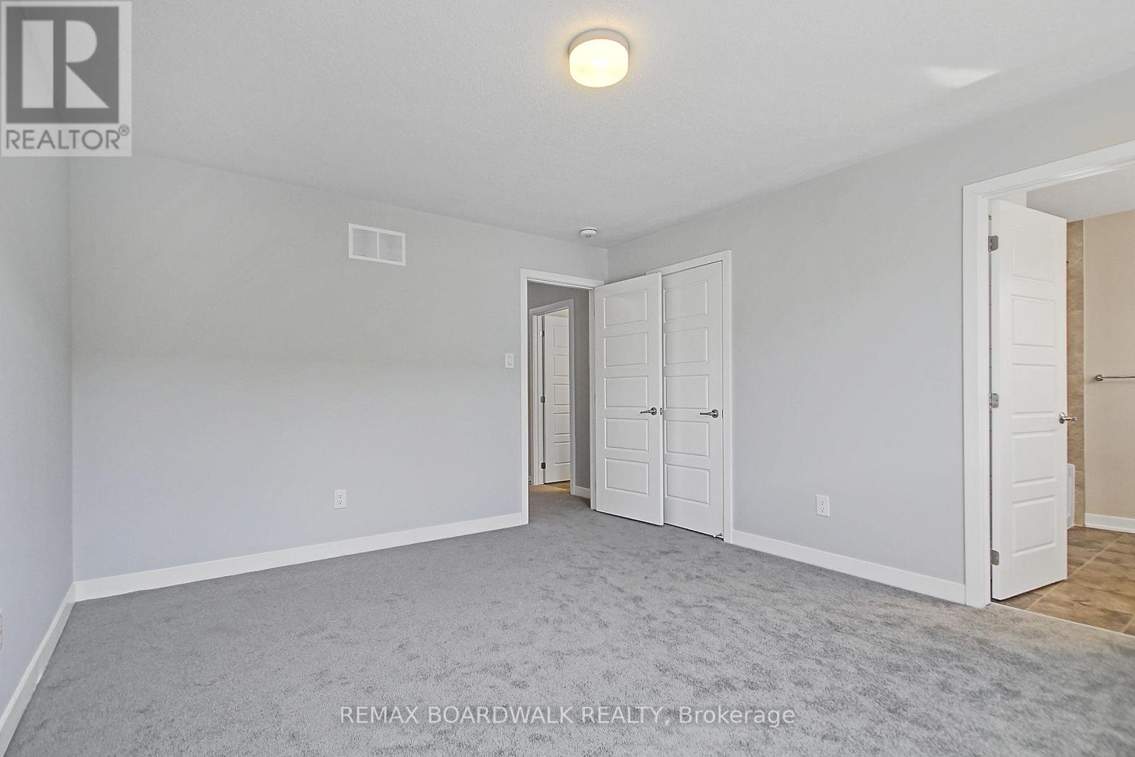 1064 Curraglass Walk, Ottawa, Ontario  K2H 8S1 - Photo 24 - X13072944