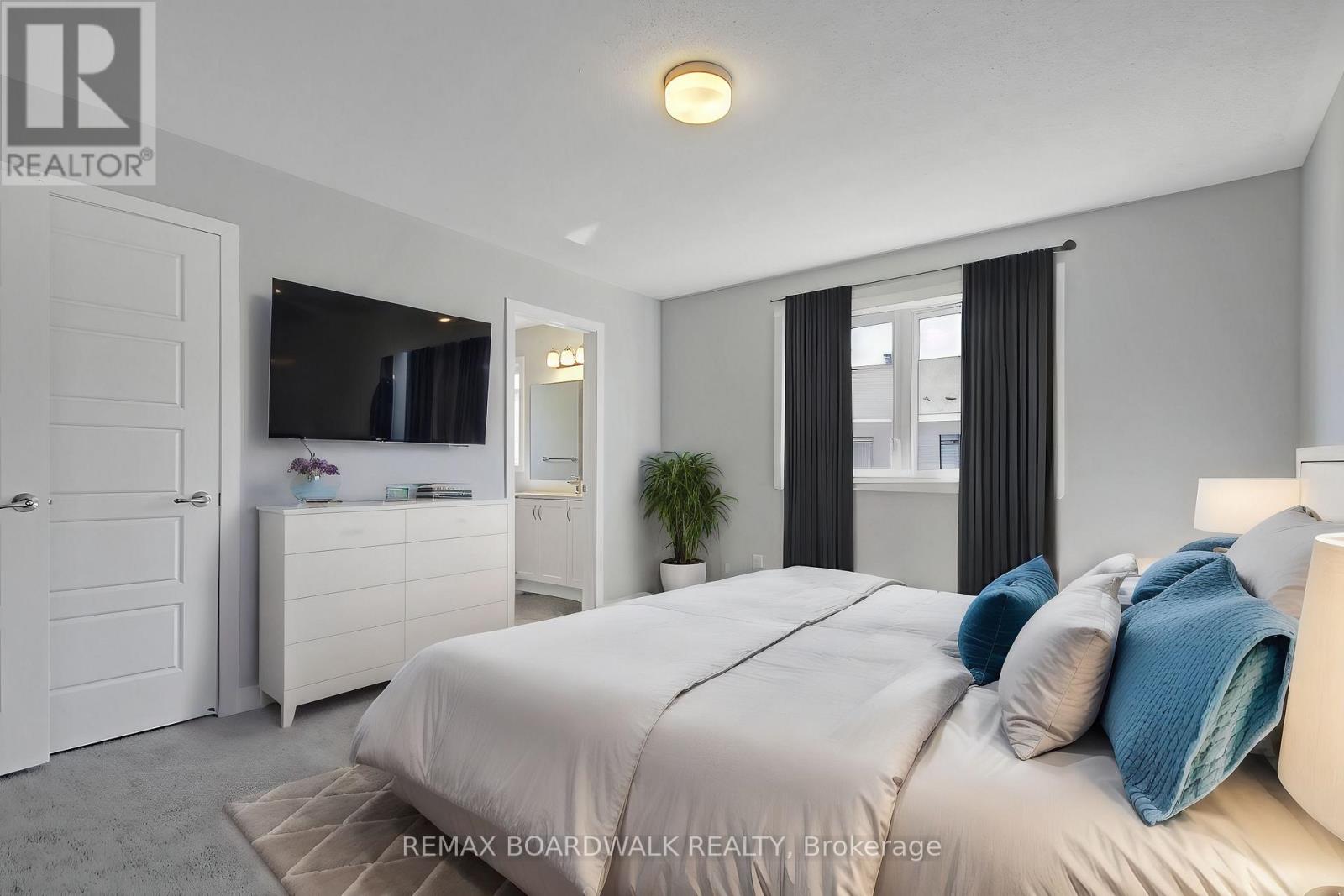 1064 Curraglass Walk, Ottawa, Ontario  K2H 8S1 - Photo 25 - X13072944