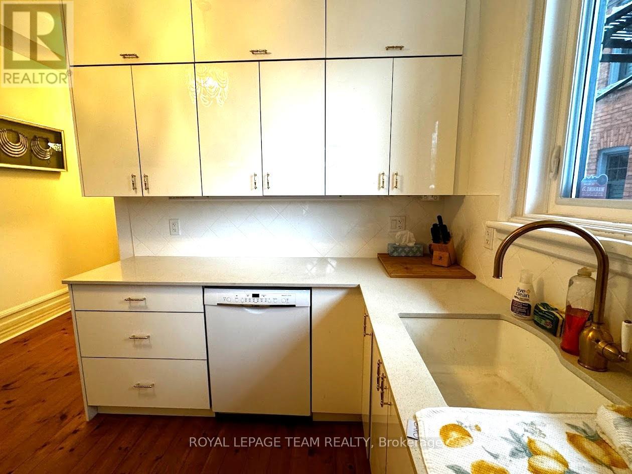 620 Cooper Street, Ottawa, Ontario  K1R 5J2 - Photo 5 - X13072998