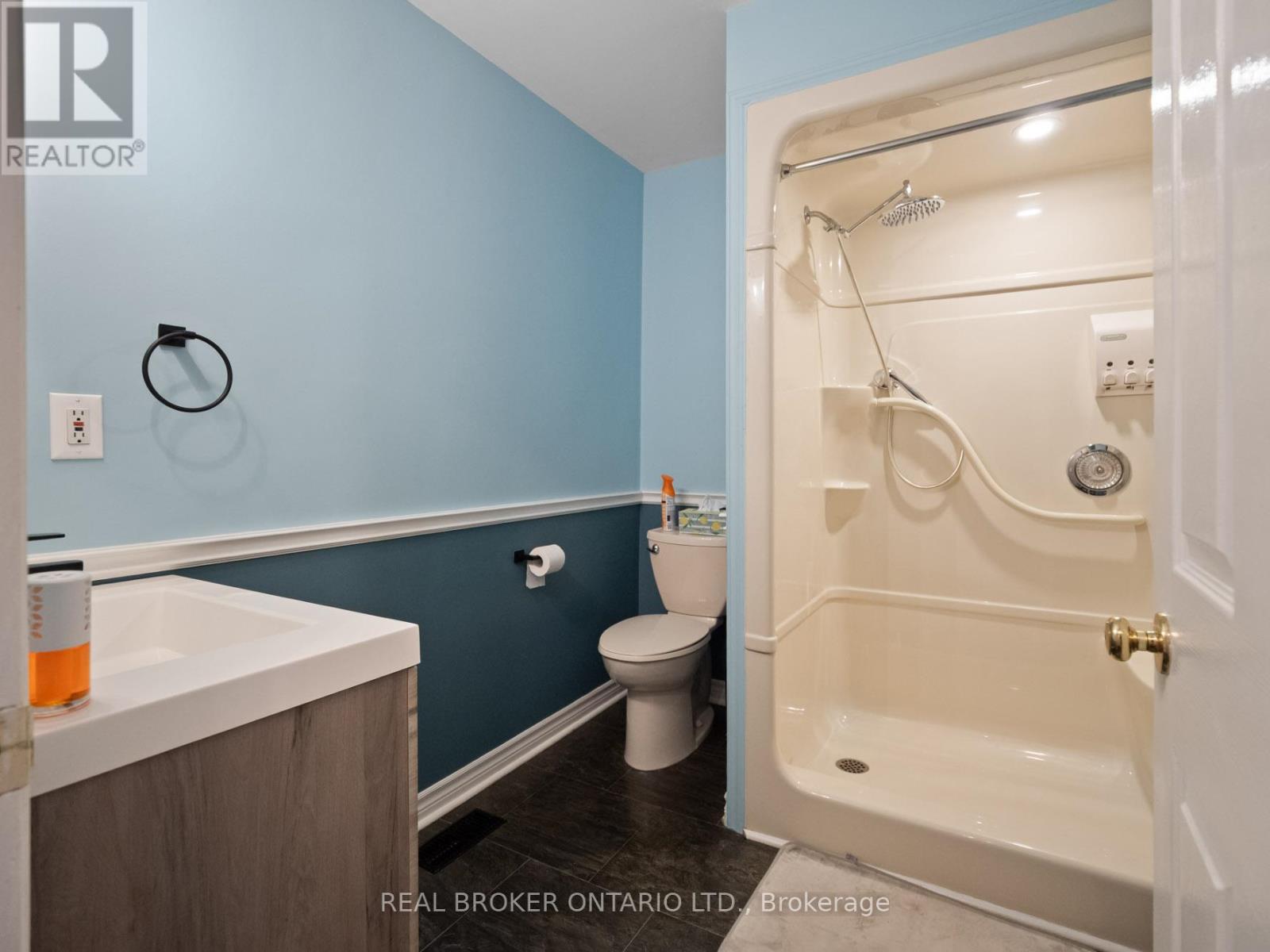 105 Calla Terrace, Welland (Prince Charles), Ontario  L3C 7C2 - Photo 9 - X13072948