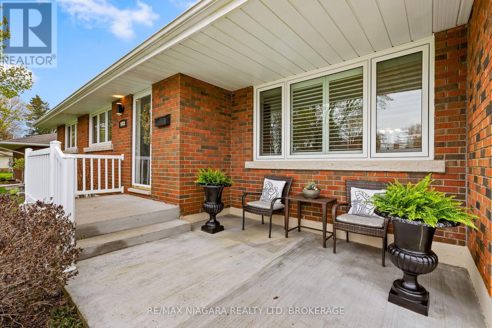 5938 Stevens Street, Niagara Falls (Cherrywood), Ontario  L2E 3A3 - Photo 4 - X13072974