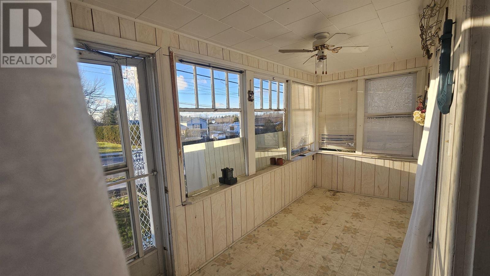 67 Junction Road, Springhill, Nova Scotia  B0M 1X0 - Photo 3 - 202529271