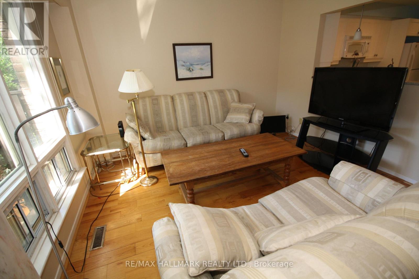 70 English Ivyway Way, Toronto, Ontario  M2H 3M4 - Photo 3 - C13072980