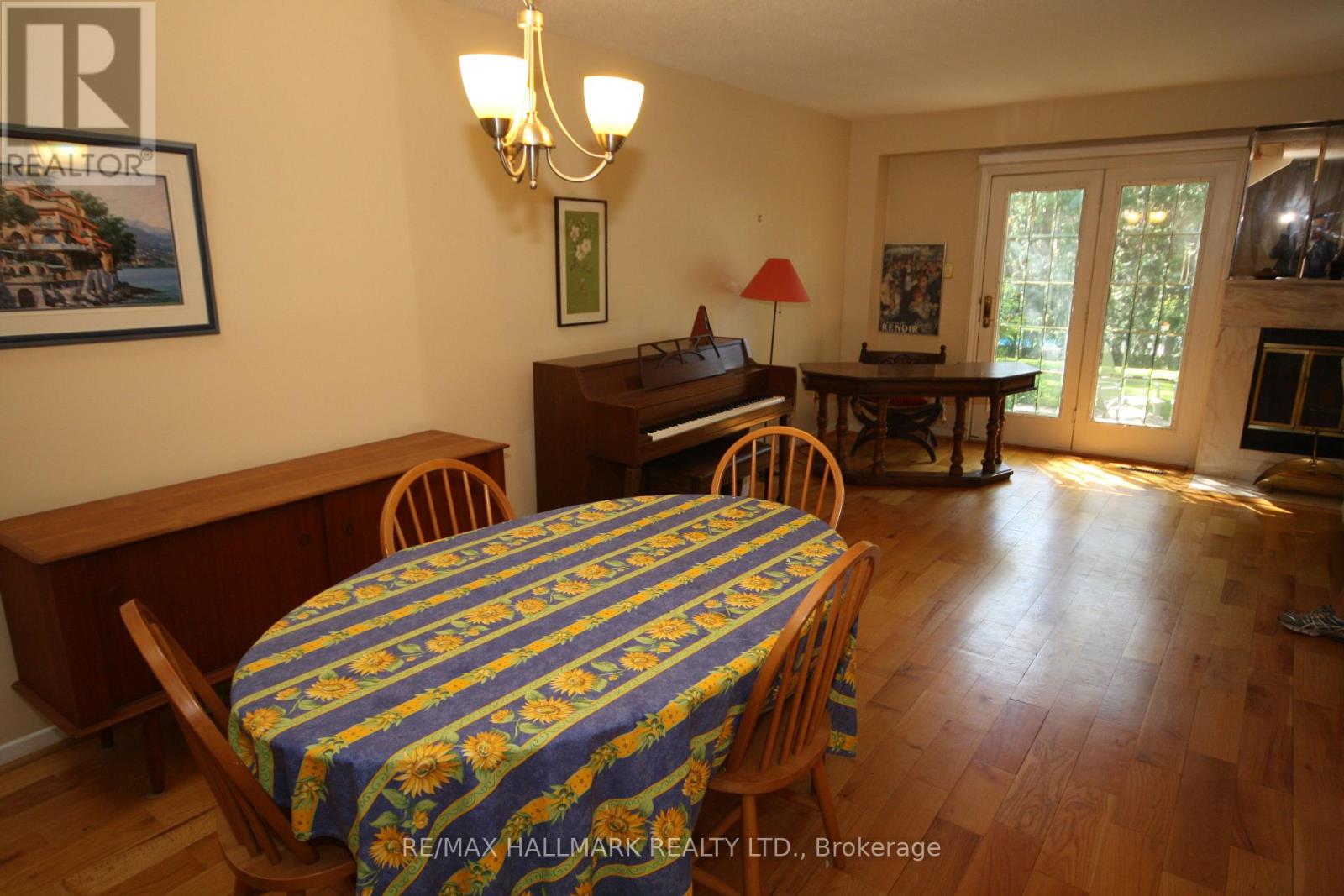 70 English Ivyway Way, Toronto, Ontario  M2H 3M4 - Photo 7 - C13072980