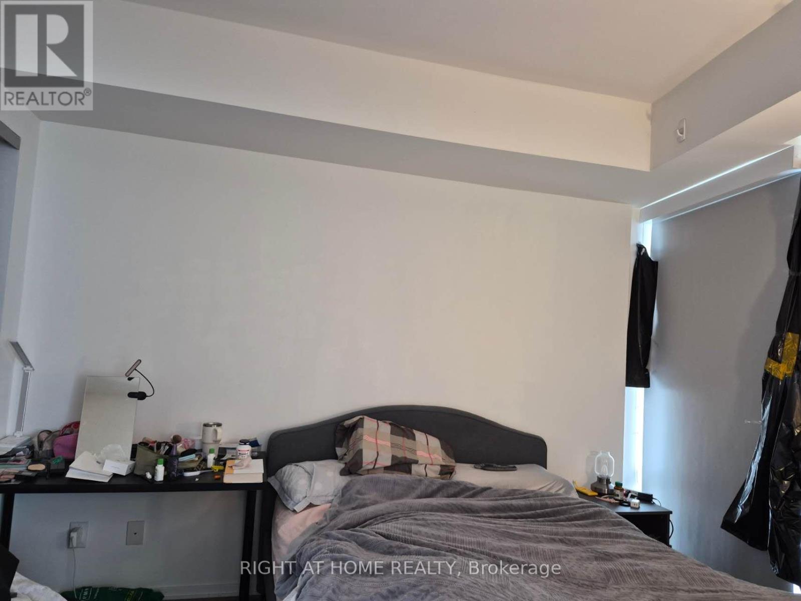3205 - 1 Bloor Street E, Toronto, Ontario  M4W 0A8 - Photo 18 - C13073016