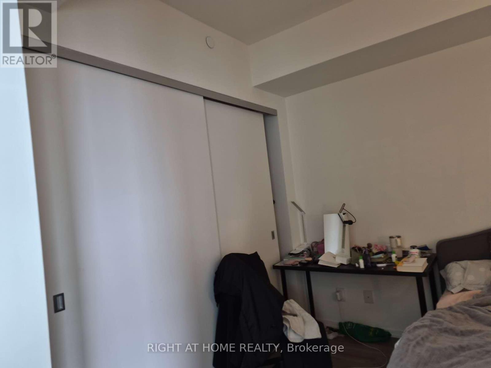 3205 - 1 Bloor Street E, Toronto, Ontario  M4W 0A8 - Photo 19 - C13073016