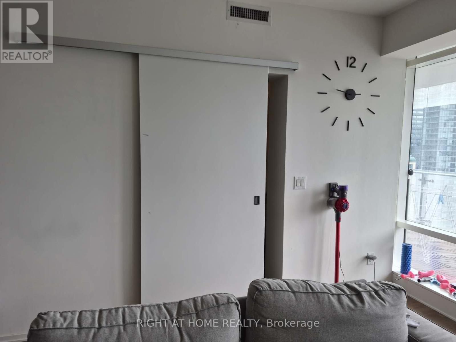 3205 - 1 Bloor Street E, Toronto, Ontario  M4W 0A8 - Photo 20 - C13073016