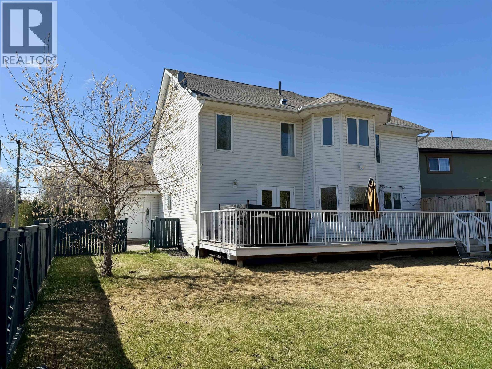 729 Sandy Beach Road, Vanderhoof, British Columbia  V0J 3A0 - Photo 11 - R3118546
