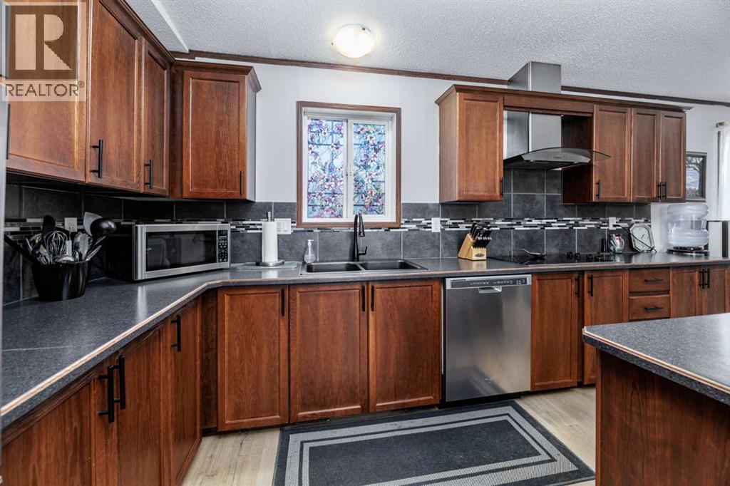 16 Baywood Link, Sylvan Lake, Alberta  T4S 0A7 - Photo 13 - A2305559