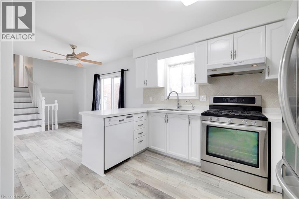 347 Keewatin Avenue, Kitchener, Ontario  N2B 3W2 - Photo 5 - 40826385