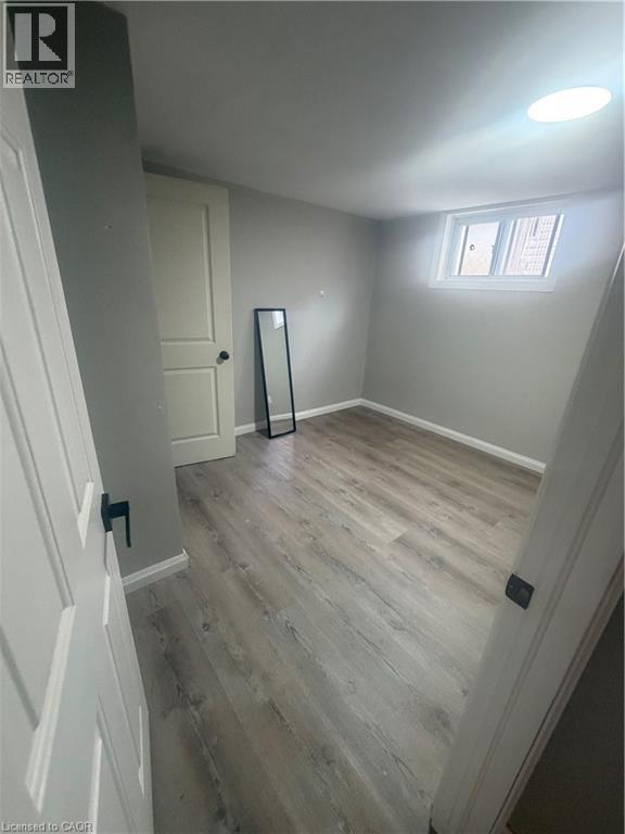 10 Terrace Drive Unit# Lower, Hamilton, Ontario  L9A 2Y6 - Photo 6 - 40825589