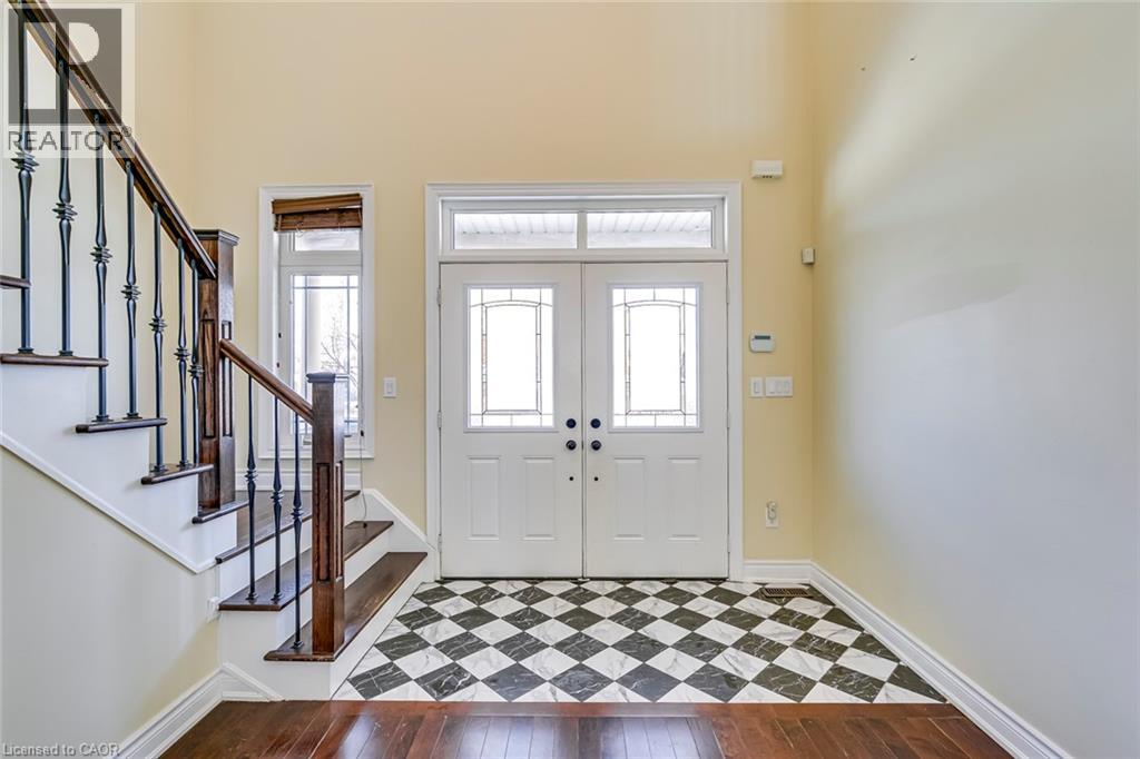 2492 Chaplin Road, Oakville, Ontario  L6H 0A4 - Photo 3 - 40822795