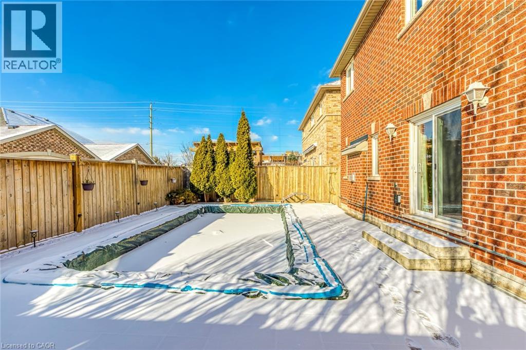 2492 Chaplin Road, Oakville, Ontario  L6H 0A4 - Photo 38 - 40822795