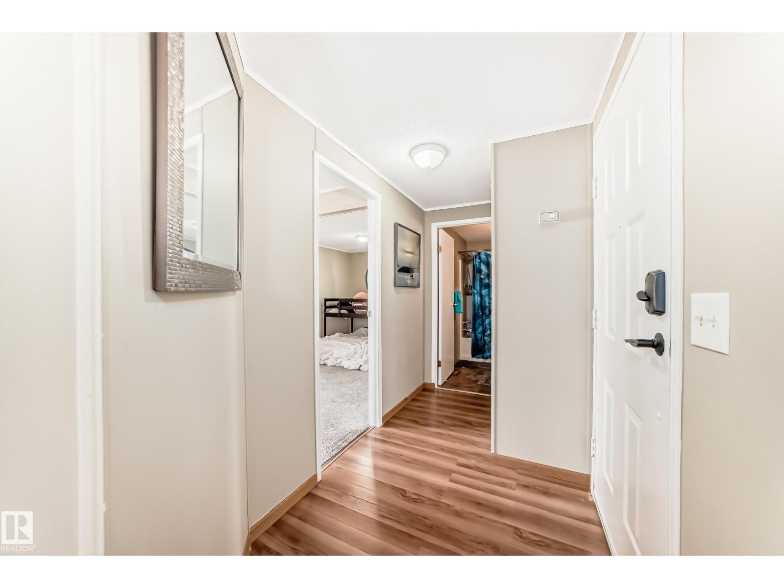 2903 Lakewood Drive Nw, Edmonton, Alberta  T5S 1T7 - Photo 9 - E4485353