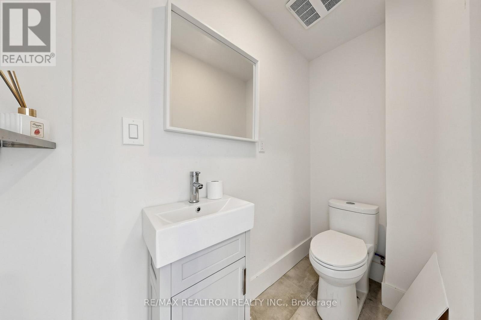 1 - 352 Main Street N, Markham (Old Markham Village), Ontario  L3P 1Z1 - Photo 19 - N13072938