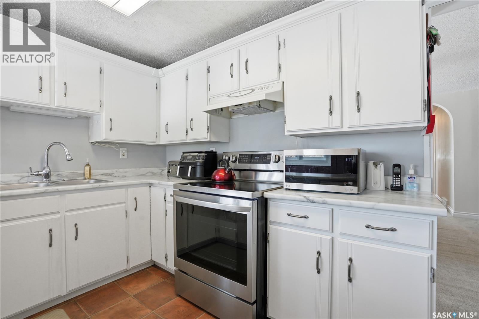 103 1st Street W, Hepburn, Saskatchewan  S0K 1Z0 - Photo 11 - SK034534