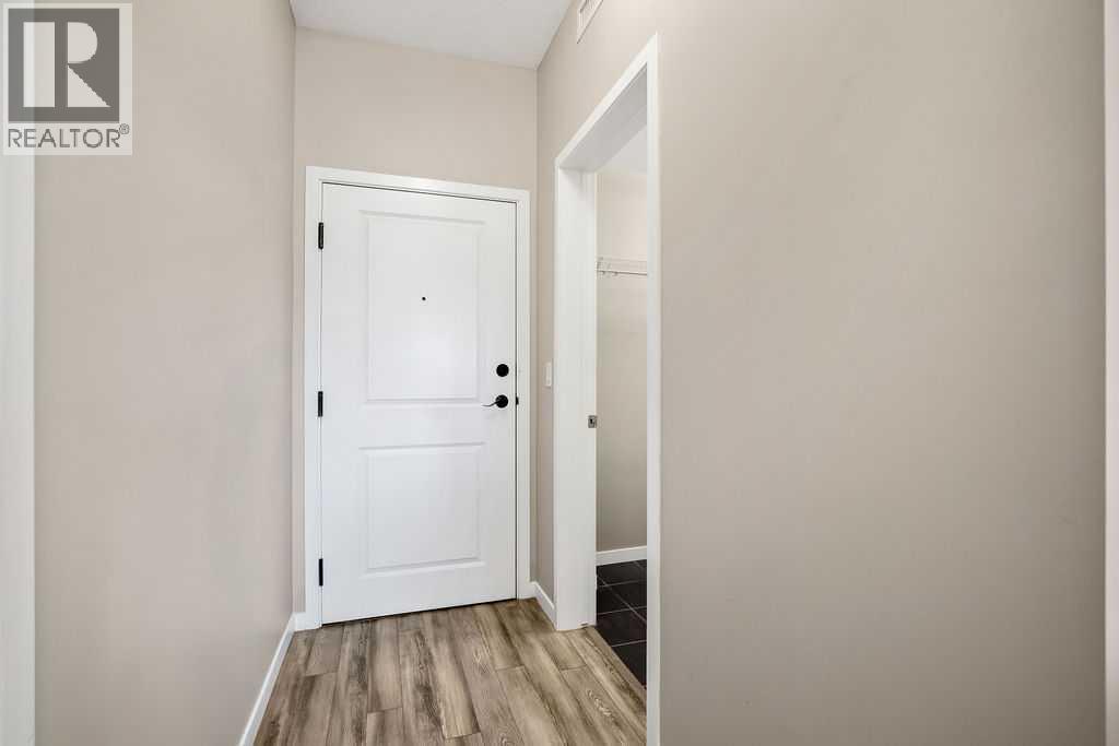 209, 10 Mahogany Mews Se, Calgary, Alberta  T3M 2R1 - Photo 7 - A2306154