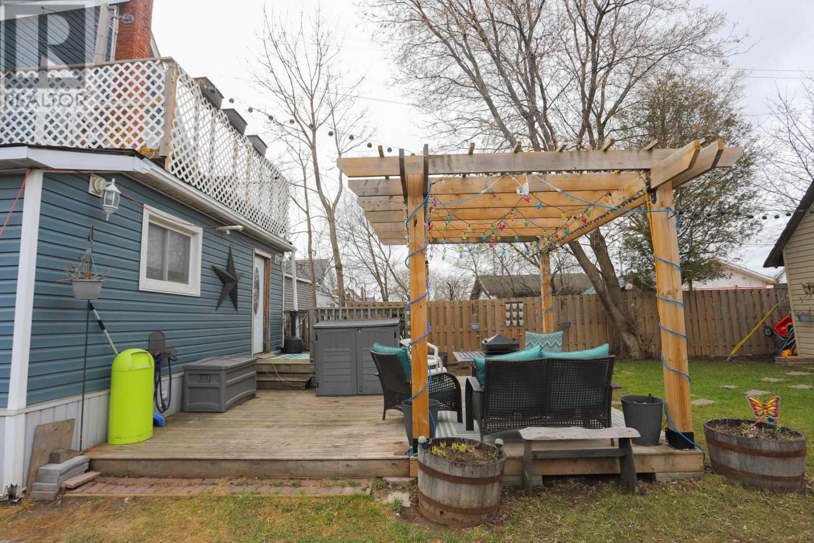 212 Wallace Ter, Sault Ste. Marie, Ontario  P6C 1K6 - Photo 23 - SM260542