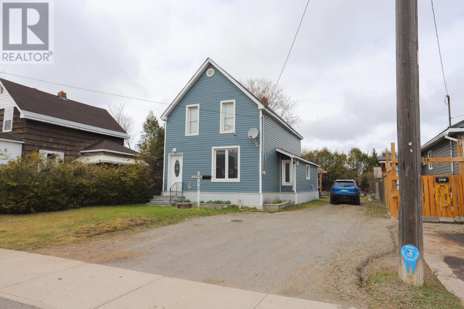 212 Wallace Ter, Sault Ste. Marie, Ontario  P6C 1K6 - Photo 2 - SM260542