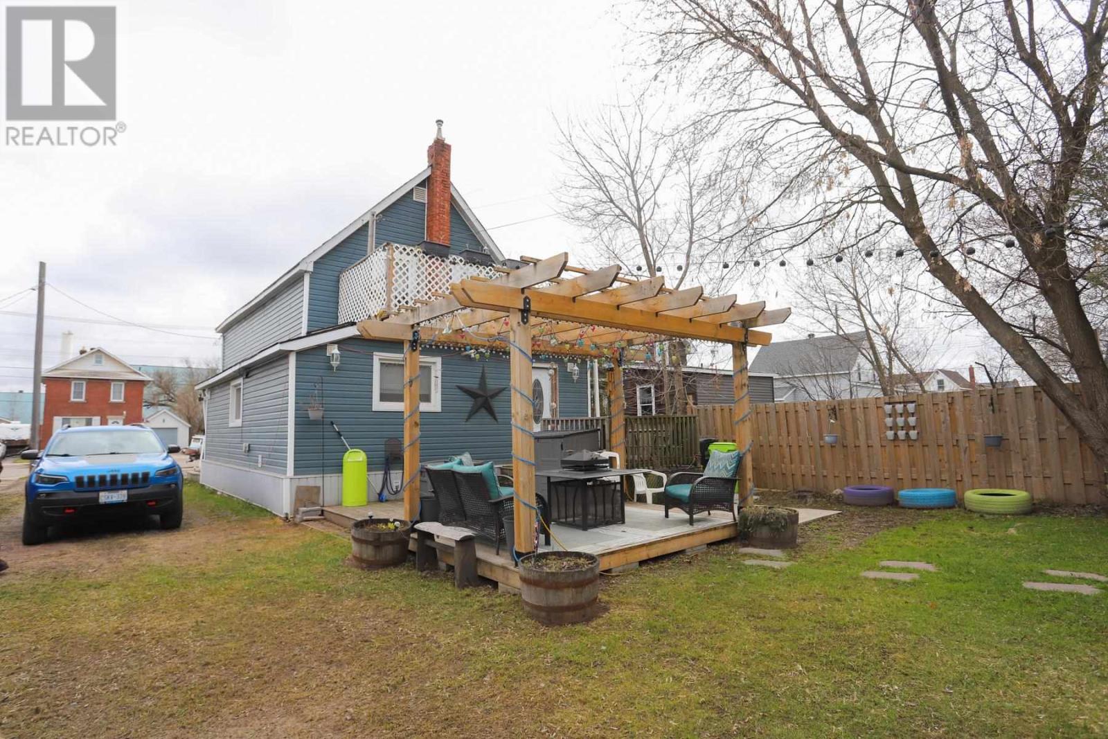 212 Wallace Ter, Sault Ste. Marie, Ontario  P6C 1K6 - Photo 30 - SM260542