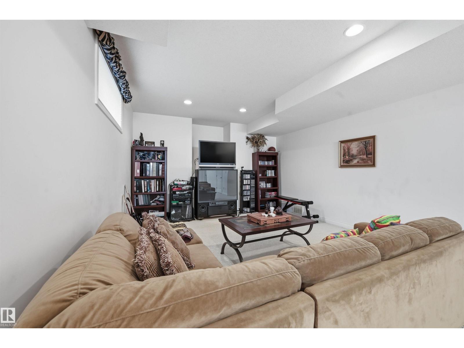 1198 Hollands Wy Nw, Edmonton, Alberta  T6R 3S9 - Photo 45 - E4485252