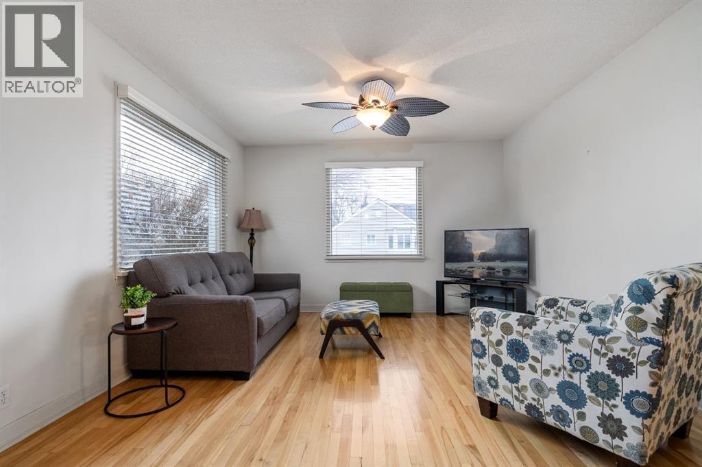 489 10 Street Se, Medicine Hat, Alberta  T1A 1R2 - Photo 5 - A2297947