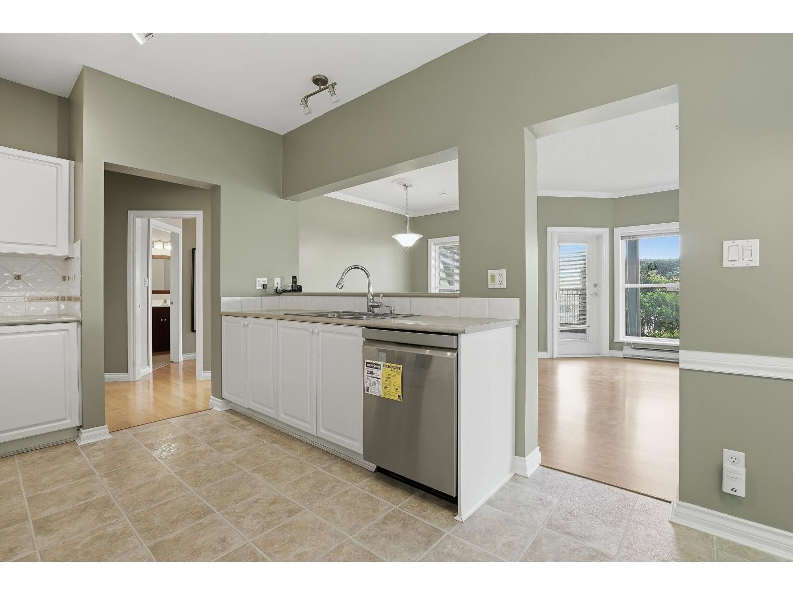 102 34101 Old Yale Road, Abbotsford, British Columbia  V2S 2K4 - Photo 11 - R3116517