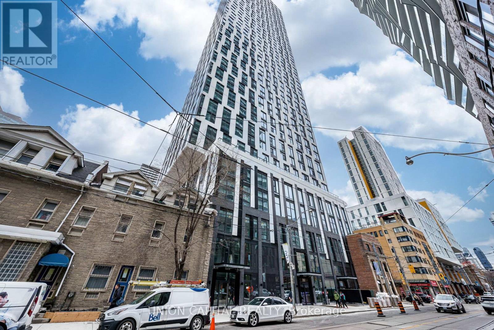 1110 - 252 CHURCH STREET, Toronto, Ontario