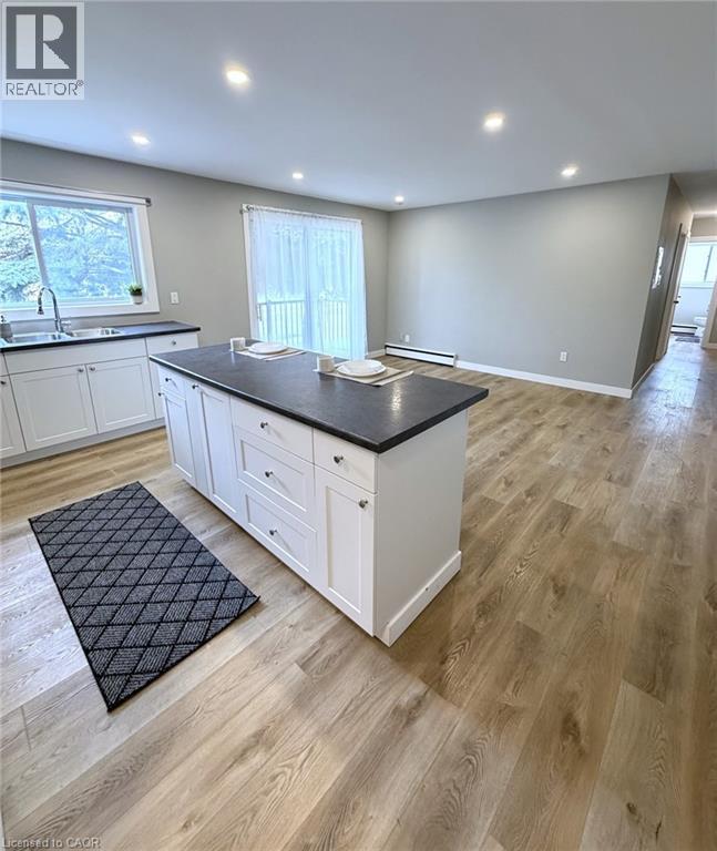 371 Margaret Avenue Unit# 5, Kitchener, Ontario  N2H 4J6 - Photo 4 - 40819809