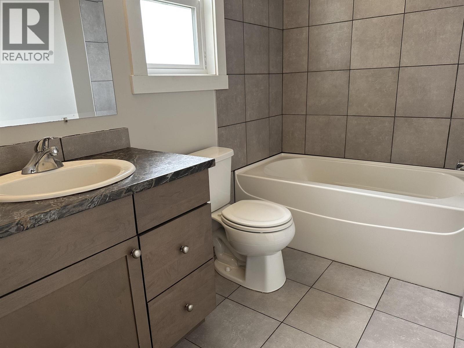 8142 87 Avenue, Fort St. John, British Columbia  V1J 0M5 - Photo 19 - R3094069
