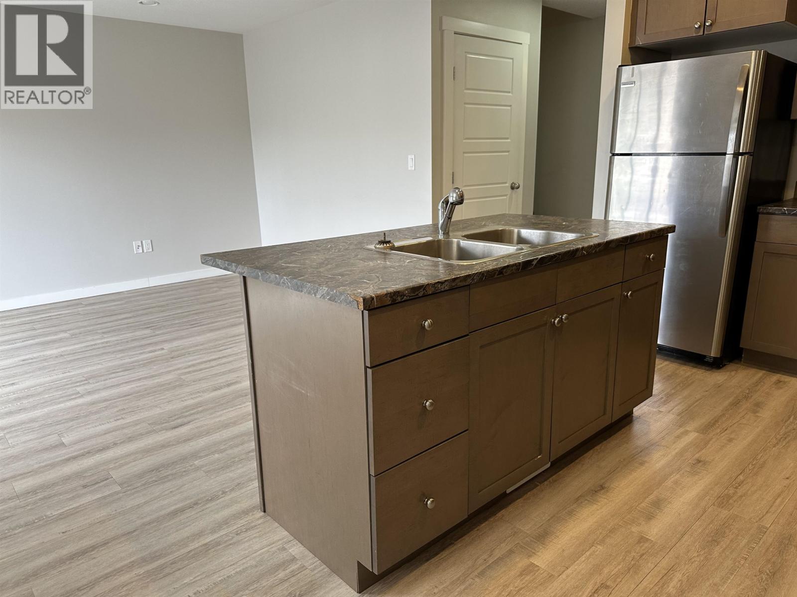 8142 87 Avenue, Fort St. John, British Columbia  V1J 0M5 - Photo 6 - R3094069