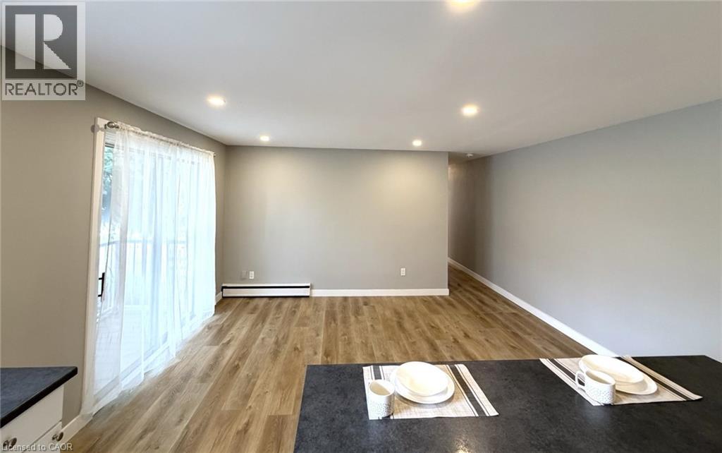 371 Margaret Avenue Unit# 5, Kitchener, Ontario  N2H 4J6 - Photo 5 - 40819809