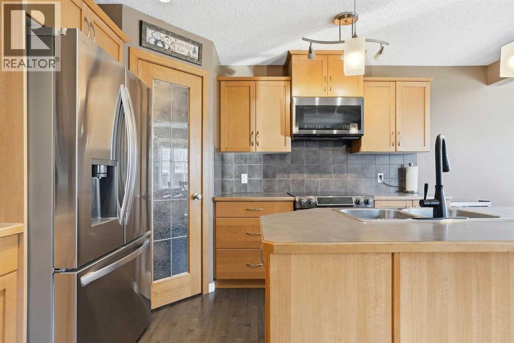 202 New Brighton Manor Se, Calgary, Alberta  T2Z 4J4 - Photo 11 - A2306864