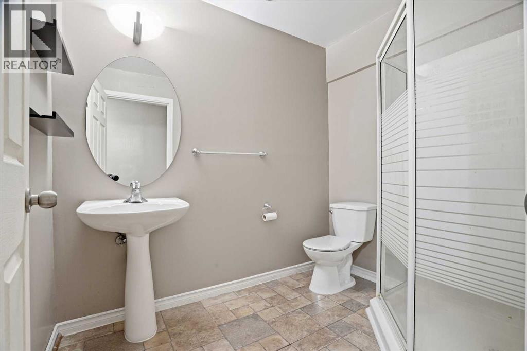 202 New Brighton Manor Se, Calgary, Alberta  T2Z 4J4 - Photo 33 - A2306864