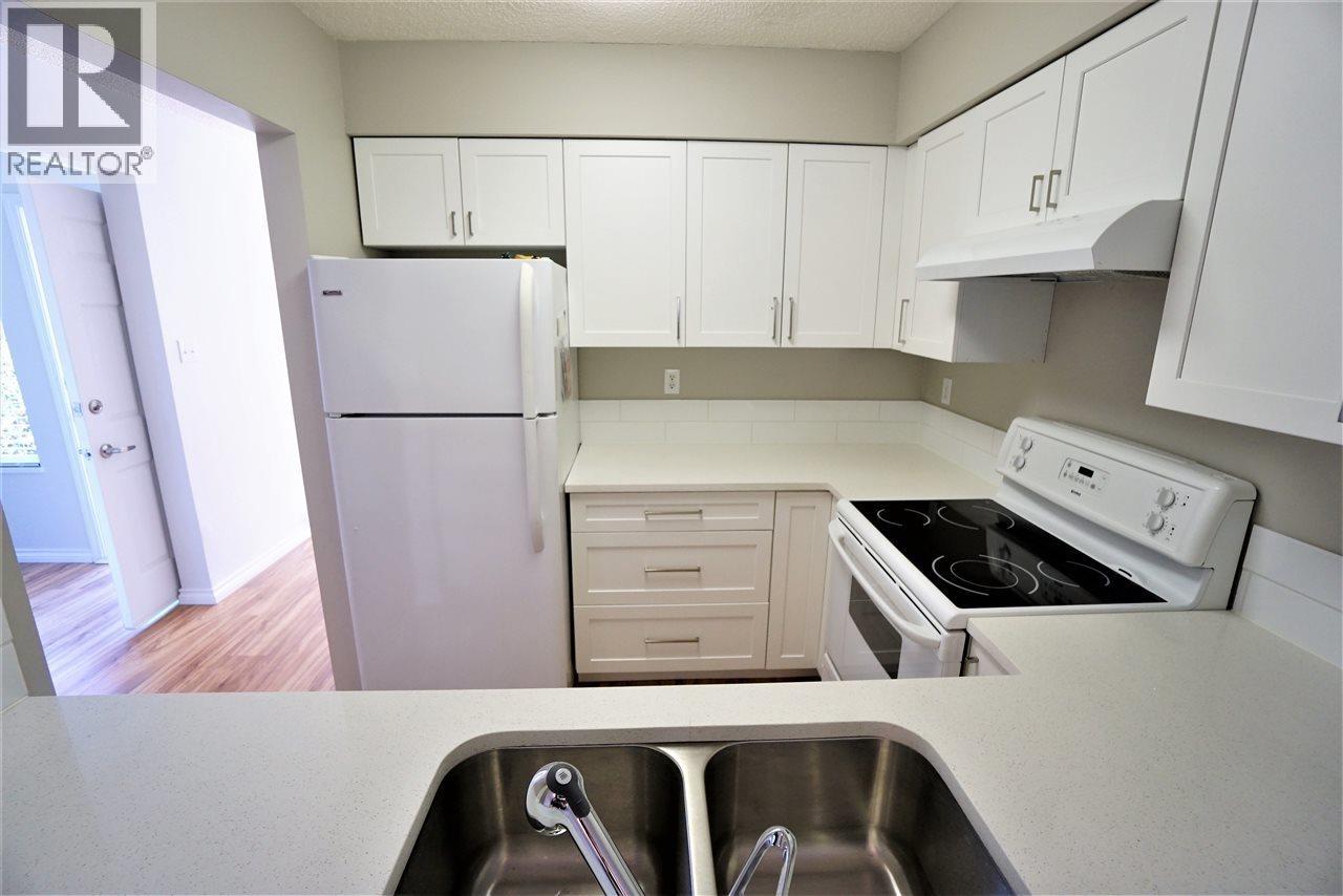 4191 Tyson Place, Richmond, British Columbia  V7C 4T5 - Photo 4 - R3118575