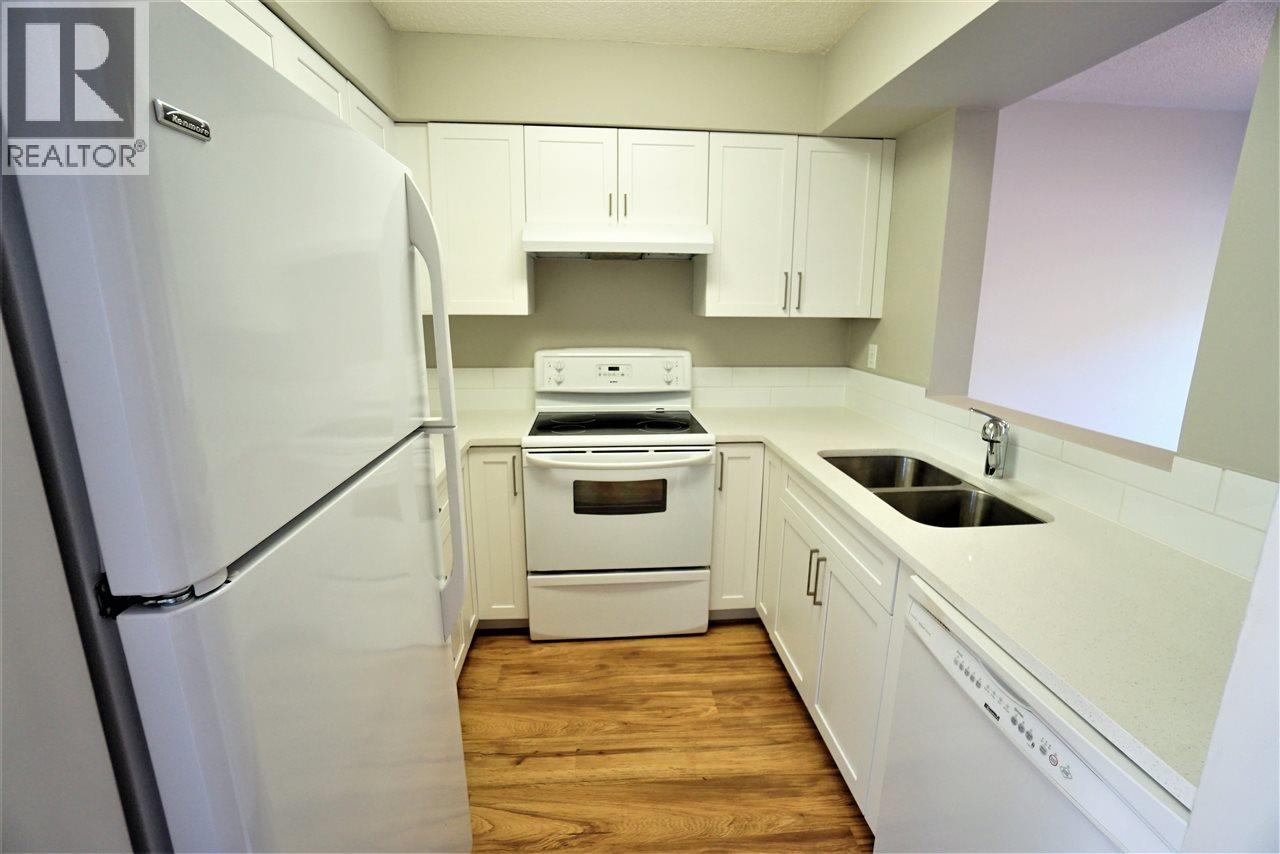 4191 Tyson Place, Richmond, British Columbia  V7C 4T5 - Photo 5 - R3118575