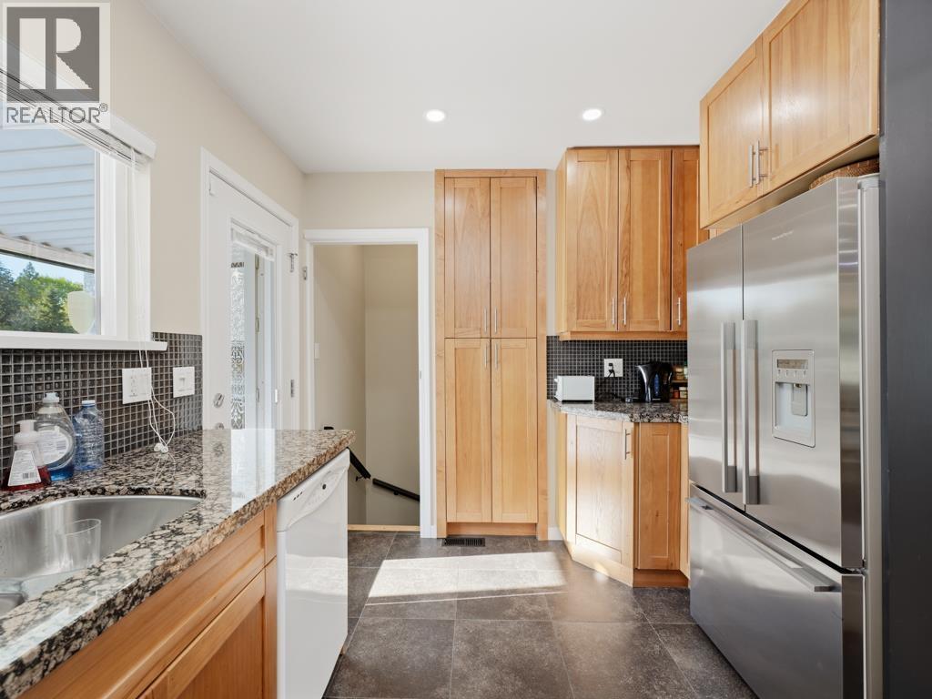 5987 Brantford Avenue, Burnaby, British Columbia  V5E 2R5 - Photo 12 - R3118579