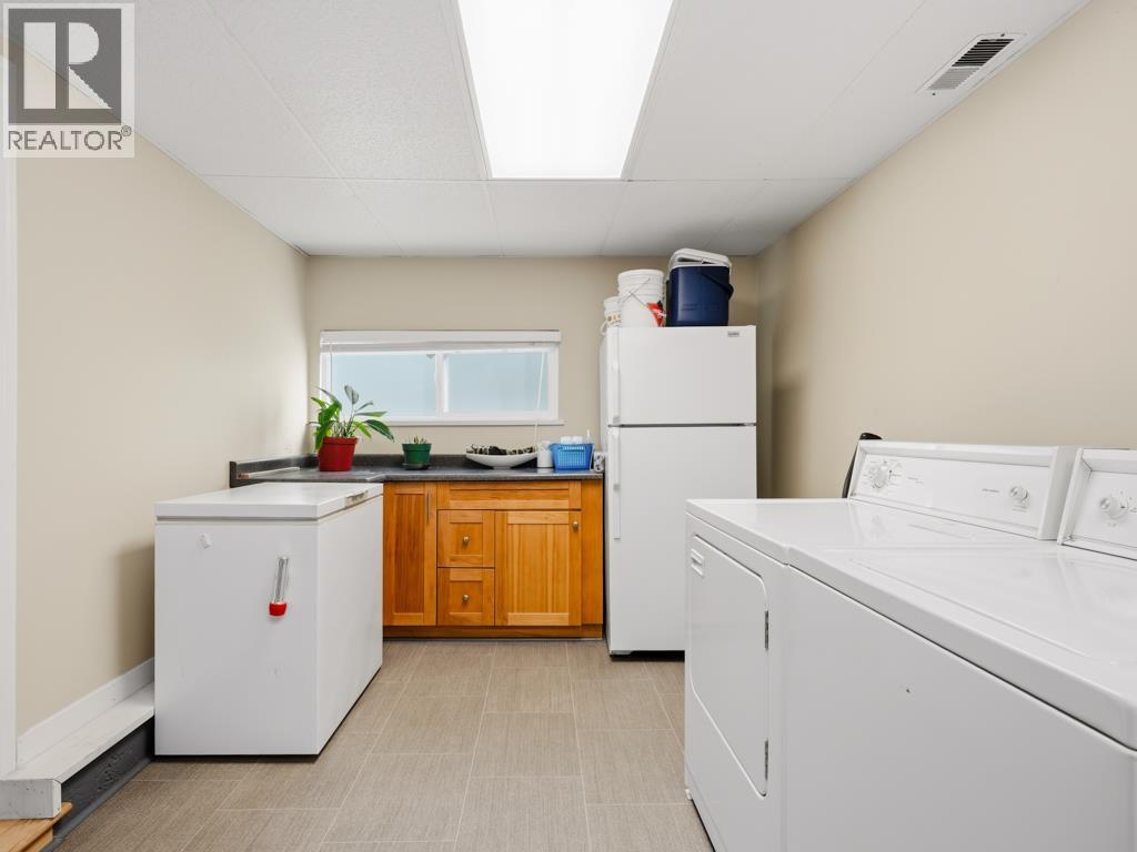 5987 Brantford Avenue, Burnaby, British Columbia  V5E 2R5 - Photo 29 - R3118579