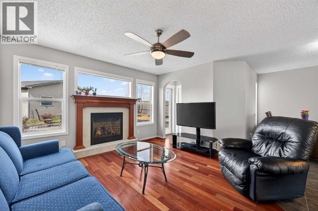 78 Cranberry Close SE, Calgary, Alberta  T3M 0B4 - Photo 10 - A2307061