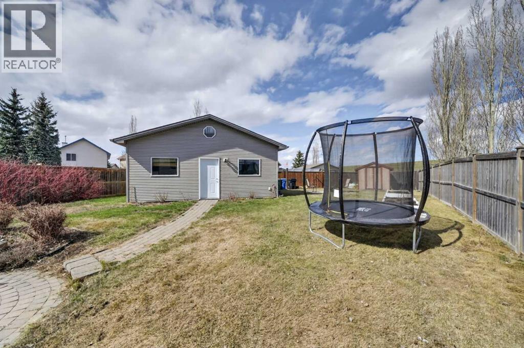 78 Cranberry Close SE, Calgary, Alberta  T3M 0B4 - Photo 6 - A2307061