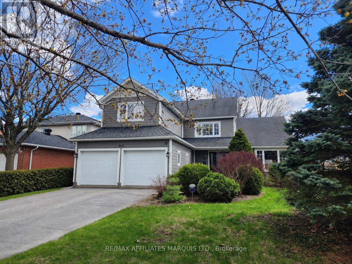 865 CHELSEA CRESCENT, Cornwall, Ontario