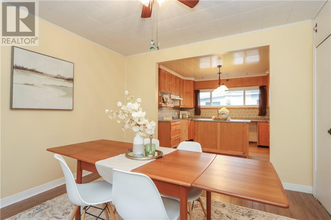 35 Caruso Street, Greater Sudbury, Ontario  P0M 1M0 - Photo 12 - 2127380