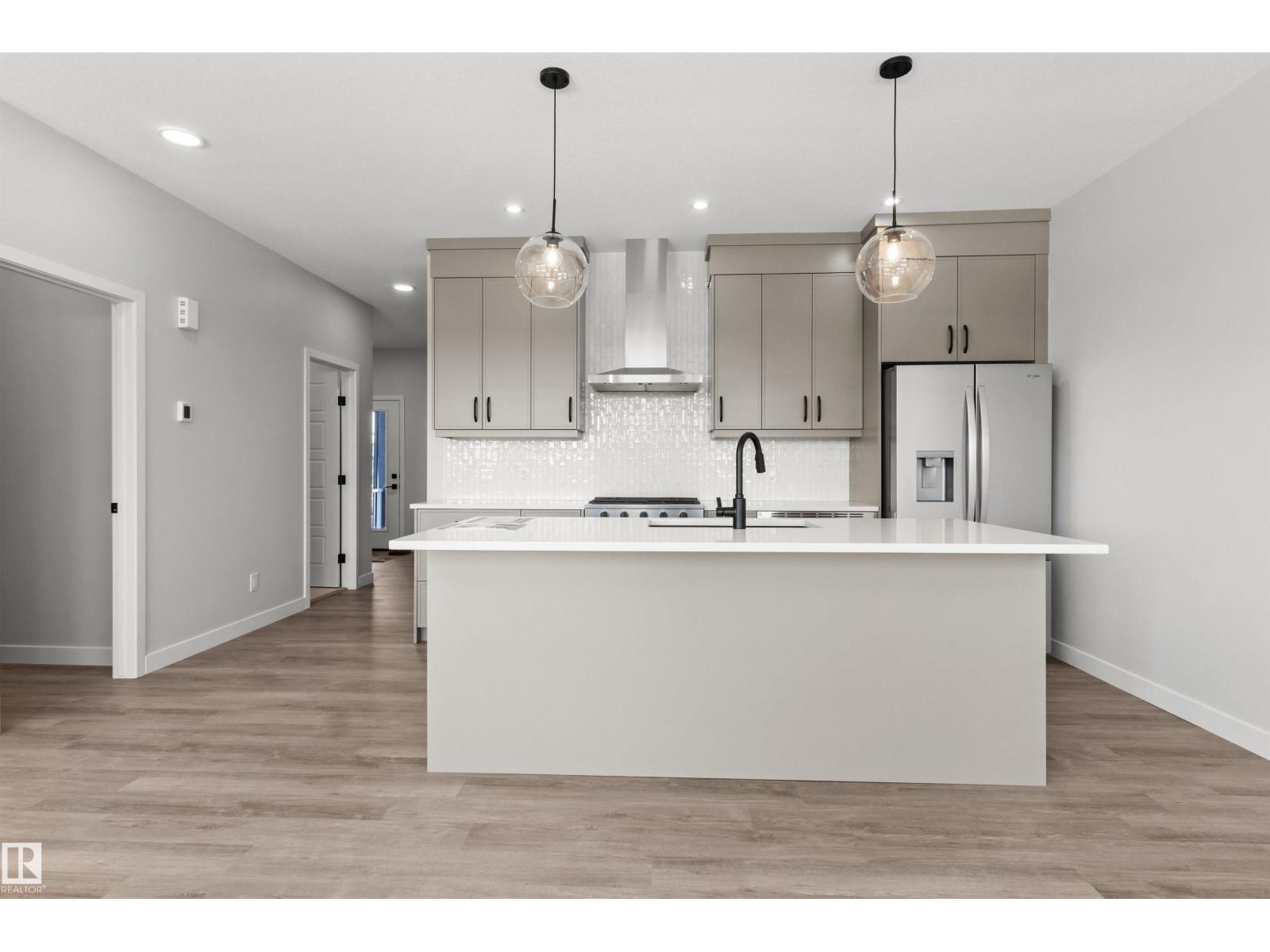 287 PATERSON LINK LI SW, edmonton, Alberta