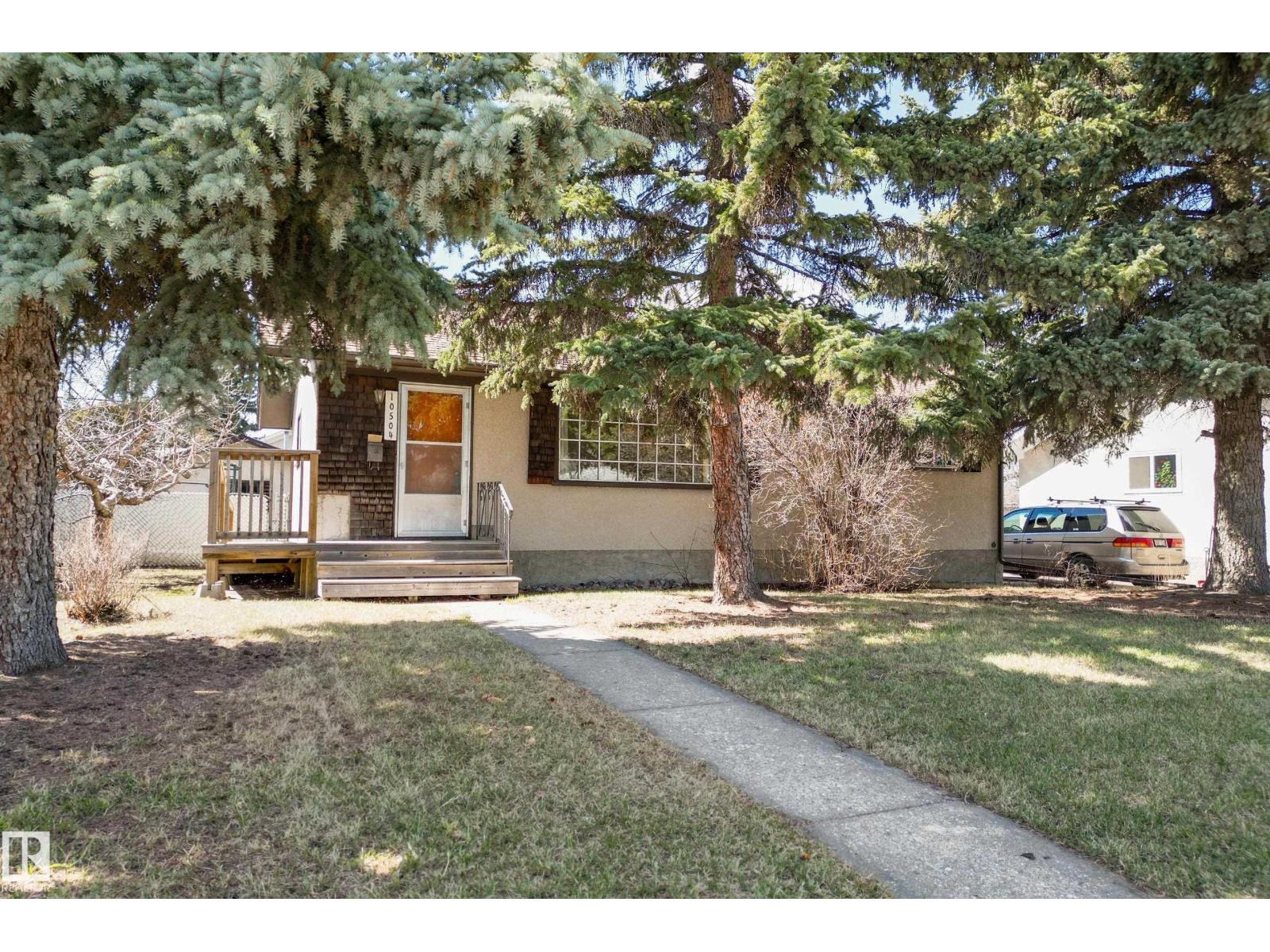 10504 45 St Nw, Edmonton, Alberta  T6A 1X3 - Photo 2 - E4485363