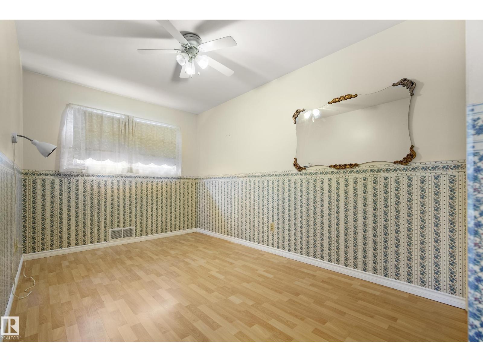 10504 45 St Nw, Edmonton, Alberta  T6A 1X3 - Photo 25 - E4485363